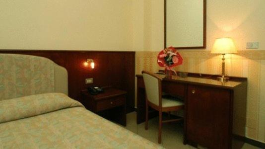 Hotel Olimpic คาสเตล มักจิโอเร ภายนอก รูปภาพ