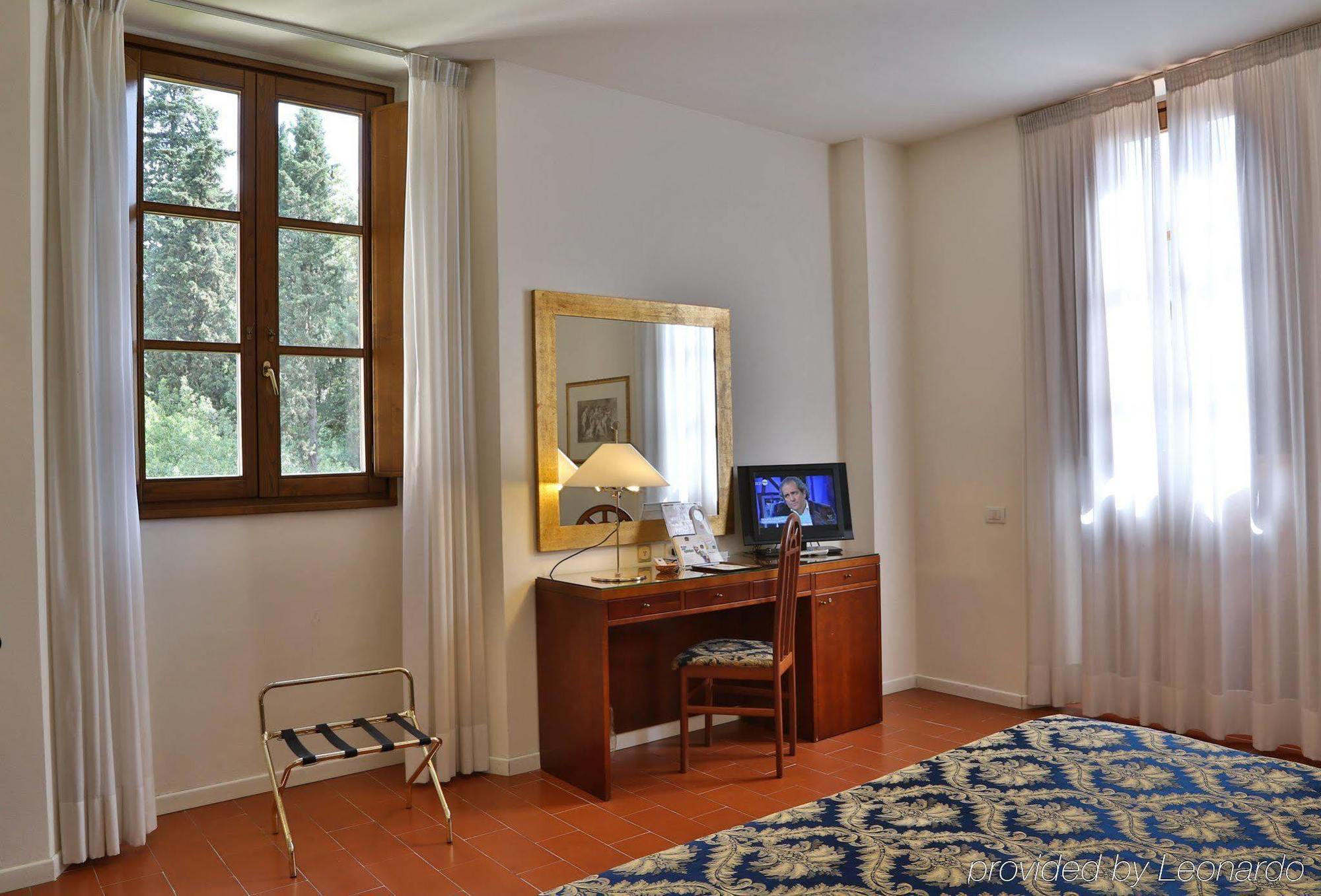 Hotel Olimpic คาสเตล มักจิโอเร ภายนอก รูปภาพ